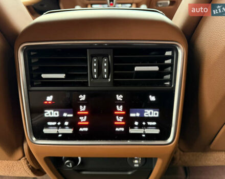 Черный Порше Каен, объемом двигателя 3 л и пробегом 170 тыс. км за 59999 $, фото 33 на Automoto.ua