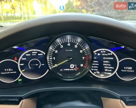 Черный Порше Каен, объемом двигателя 3 л и пробегом 170 тыс. км за 63500 $, фото 45 на Automoto.ua