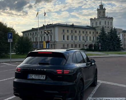 Черный Порше Каен, объемом двигателя 3 л и пробегом 125 тыс. км за 51000 $, фото 9 на Automoto.ua
