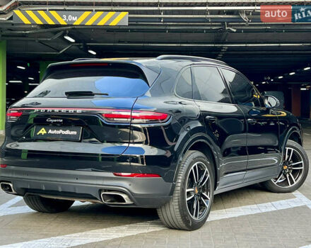 Черный Порше Каен, объемом двигателя 3 л и пробегом 133 тыс. км за 47000 $, фото 13 на Automoto.ua