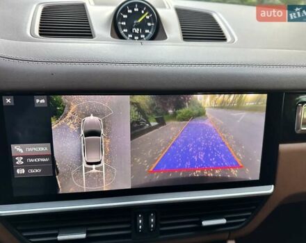 Черный Порше Каен, объемом двигателя 3 л и пробегом 170 тыс. км за 63500 $, фото 55 на Automoto.ua