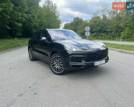 Черный Порше Каен, объемом двигателя 2.89 л и пробегом 120 тыс. км за 75000 $, фото 4 на Automoto.ua