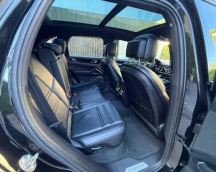 Чорний Порше Cayenne, об'ємом двигуна 2.9 л та пробігом 49 тис. км за 37800 $, фото 10 на Automoto.ua