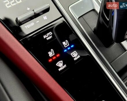 Черный Порше Каен, объемом двигателя 3 л и пробегом 44 тыс. км за 72500 $, фото 80 на Automoto.ua