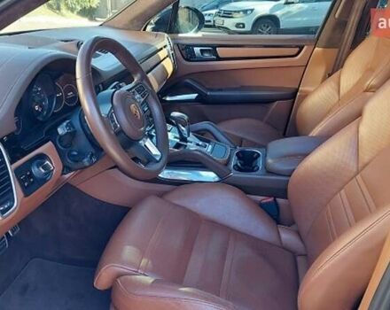 Чорний Порше Cayenne, об'ємом двигуна 3 л та пробігом 170 тис. км за 69850 $, фото 10 на Automoto.ua