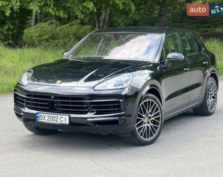 Чорний Порше Cayenne, об'ємом двигуна 2.89 л та пробігом 130 тис. км за 75000 $, фото 2 на Automoto.ua