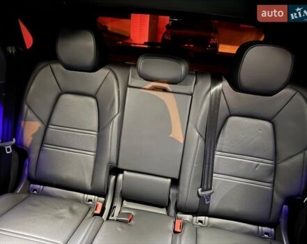 Черный Порше Каен, объемом двигателя 3 л и пробегом 32 тыс. км за 69900 $, фото 74 на Automoto.ua