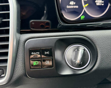 Черный Порше Каен, объемом двигателя 3 л и пробегом 66 тыс. км за 57500 $, фото 31 на Automoto.ua