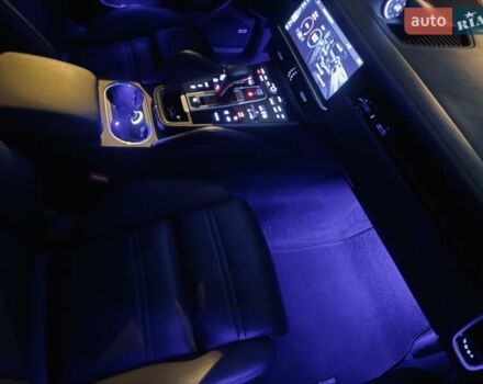 Черный Порше Каен, объемом двигателя 3 л и пробегом 32 тыс. км за 69900 $, фото 65 на Automoto.ua