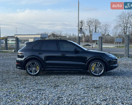 Черный Порше Каен, объемом двигателя 4 л и пробегом 120 тыс. км за 87700 $, фото 11 на Automoto.ua