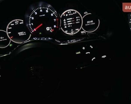 Черный Порше Каен, объемом двигателя 3 л и пробегом 32 тыс. км за 69900 $, фото 88 на Automoto.ua