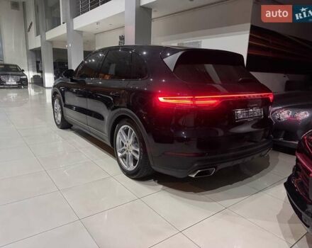 Черный Порше Каен, объемом двигателя 3 л и пробегом 32 тыс. км за 69900 $, фото 42 на Automoto.ua