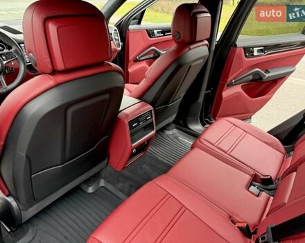 Черный Порше Каен, объемом двигателя 3 л и пробегом 44 тыс. км за 72500 $, фото 60 на Automoto.ua