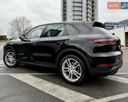 Черный Порше Каен, объемом двигателя 3 л и пробегом 44 тыс. км за 72500 $, фото 29 на Automoto.ua