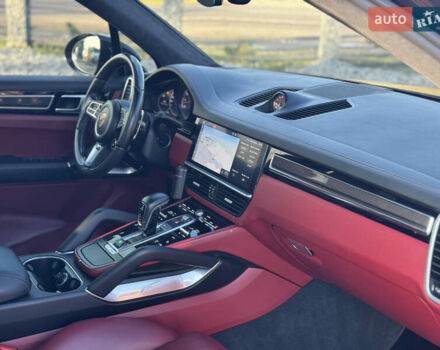 Черный Порше Каен, объемом двигателя 4 л и пробегом 120 тыс. км за 87700 $, фото 32 на Automoto.ua