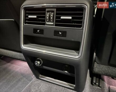 Черный Порше Каен, объемом двигателя 3 л и пробегом 32 тыс. км за 69900 $, фото 111 на Automoto.ua