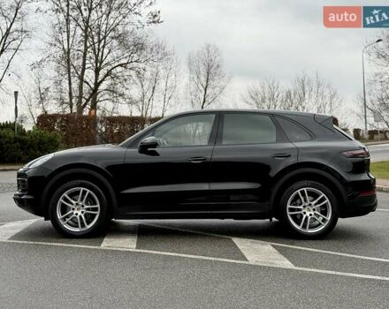 Черный Порше Каен, объемом двигателя 3 л и пробегом 44 тыс. км за 72500 $, фото 6 на Automoto.ua