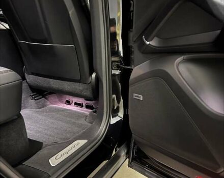 Черный Порше Каен, объемом двигателя 3 л и пробегом 32 тыс. км за 69900 $, фото 123 на Automoto.ua