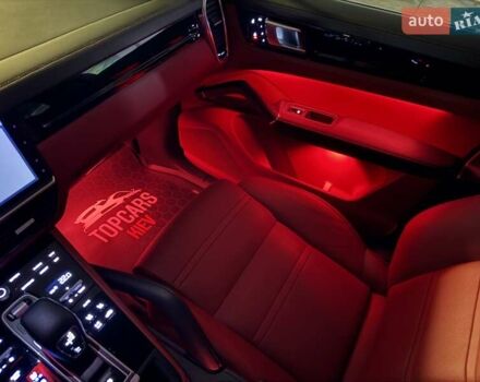 Черный Порше Каен, объемом двигателя 3 л и пробегом 44 тыс. км за 72500 $, фото 81 на Automoto.ua