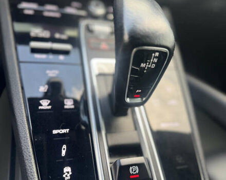 Черный Порше Каен, объемом двигателя 2.89 л и пробегом 120 тыс. км за 75000 $, фото 19 на Automoto.ua