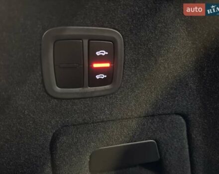 Черный Порше Каен, объемом двигателя 3 л и пробегом 32 тыс. км за 69900 $, фото 44 на Automoto.ua