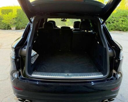 Чорний Порше Cayenne, об'ємом двигуна 2.9 л та пробігом 49 тис. км за 37800 $, фото 12 на Automoto.ua