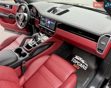 Черный Порше Каен, объемом двигателя 3 л и пробегом 44 тыс. км за 72500 $, фото 44 на Automoto.ua