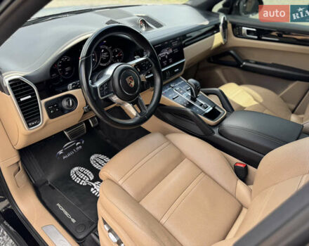 Черный Порше Каен, объемом двигателя 2.89 л и пробегом 100 тыс. км за 85000 $, фото 13 на Automoto.ua