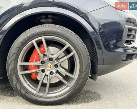 Черный Порше Каен, объемом двигателя 3 л и пробегом 106 тыс. км за 47500 $, фото 5 на Automoto.ua