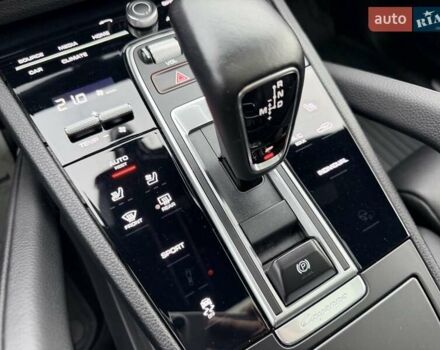 Черный Порше Каен, объемом двигателя 3 л и пробегом 106 тыс. км за 47500 $, фото 14 на Automoto.ua