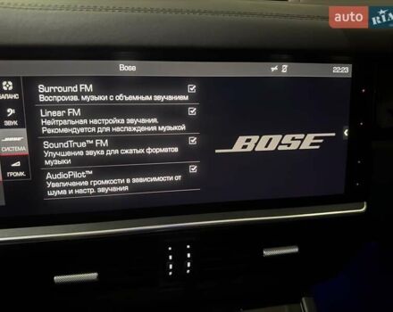 Черный Порше Каен, объемом двигателя 3 л и пробегом 32 тыс. км за 69900 $, фото 145 на Automoto.ua