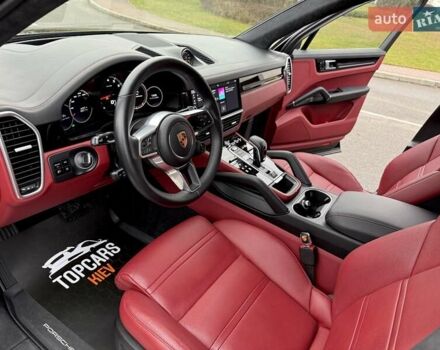 Черный Порше Каен, объемом двигателя 3 л и пробегом 44 тыс. км за 72500 $, фото 65 на Automoto.ua