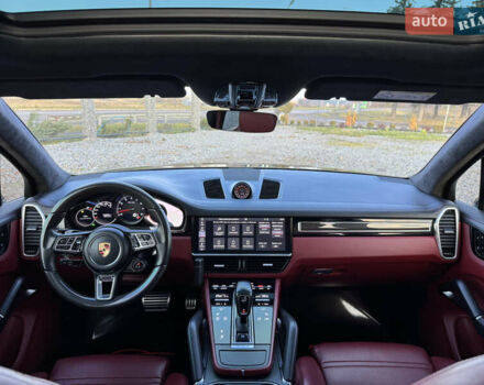 Черный Порше Каен, объемом двигателя 4 л и пробегом 120 тыс. км за 87700 $, фото 19 на Automoto.ua