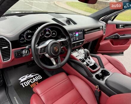 Черный Порше Каен, объемом двигателя 3 л и пробегом 44 тыс. км за 72500 $, фото 67 на Automoto.ua