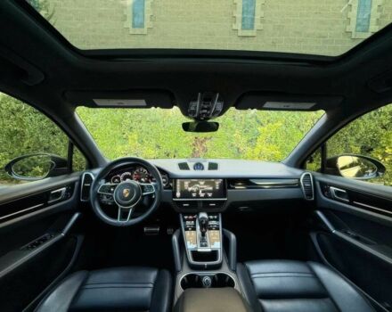 Чорний Порше Cayenne, об'ємом двигуна 2.9 л та пробігом 49 тис. км за 37800 $, фото 7 на Automoto.ua