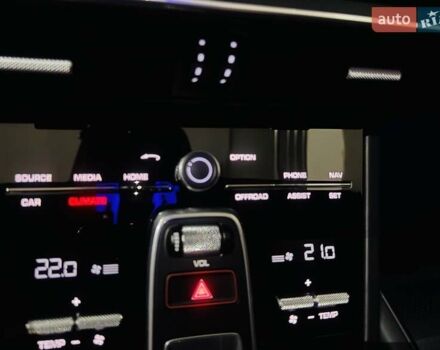 Черный Порше Каен, объемом двигателя 3 л и пробегом 32 тыс. км за 69900 $, фото 152 на Automoto.ua