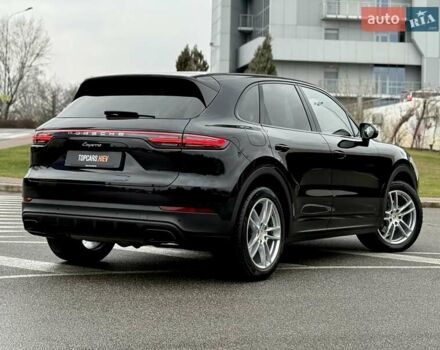 Черный Порше Каен, объемом двигателя 3 л и пробегом 44 тыс. км за 72500 $, фото 34 на Automoto.ua