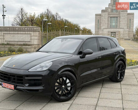 Черный Порше Каен, объемом двигателя 4 л и пробегом 89 тыс. км за 84500 $, фото 4 на Automoto.ua