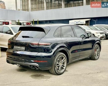 Черный Порше Каен, объемом двигателя 3 л и пробегом 106 тыс. км за 47500 $, фото 2 на Automoto.ua