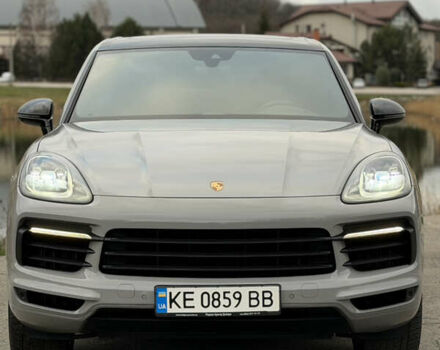 Черный Порше Каен, объемом двигателя 3 л и пробегом 66 тыс. км за 57500 $, фото 3 на Automoto.ua