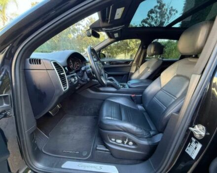Чорний Порше Cayenne, об'ємом двигуна 2.9 л та пробігом 49 тис. км за 37800 $, фото 6 на Automoto.ua