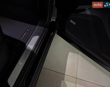 Черный Порше Каен, объемом двигателя 3 л и пробегом 32 тыс. км за 69900 $, фото 121 на Automoto.ua