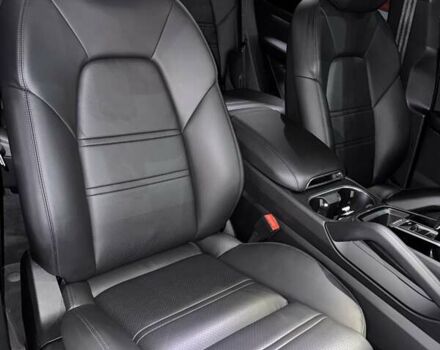 Черный Порше Каен, объемом двигателя 3 л и пробегом 32 тыс. км за 69900 $, фото 108 на Automoto.ua