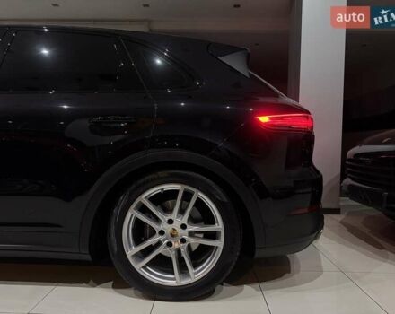 Черный Порше Каен, объемом двигателя 3 л и пробегом 32 тыс. км за 69900 $, фото 43 на Automoto.ua