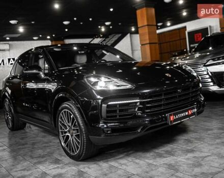 Чорний Порше Cayenne, об'ємом двигуна 3 л та пробігом 82 тис. км за 59999 $, фото 3 на Automoto.ua