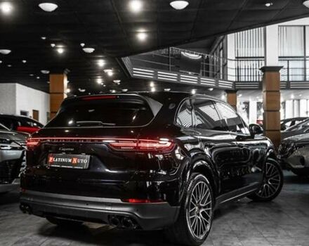 Чорний Порше Cayenne, об'ємом двигуна 3 л та пробігом 82 тис. км за 59999 $, фото 42 на Automoto.ua