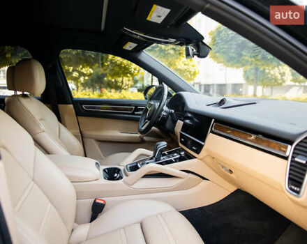 Черный Порше Каен, объемом двигателя 3 л и пробегом 74 тыс. км за 49999 $, фото 17 на Automoto.ua