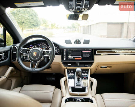 Чорний Порше Cayenne, об'ємом двигуна 3 л та пробігом 74 тис. км за 58000 $, фото 18 на Automoto.ua