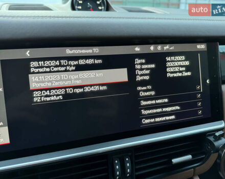 Чорний Порше Cayenne, об'ємом двигуна 4 л та пробігом 88 тис. км за 98800 $, фото 47 на Automoto.ua