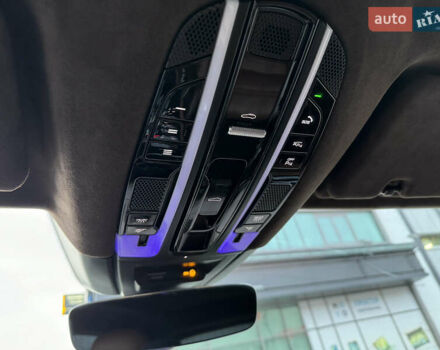 Чорний Порше Cayenne, об'ємом двигуна 4 л та пробігом 88 тис. км за 98800 $, фото 55 на Automoto.ua